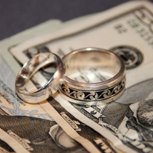 marriage is useless for wages: rings and money